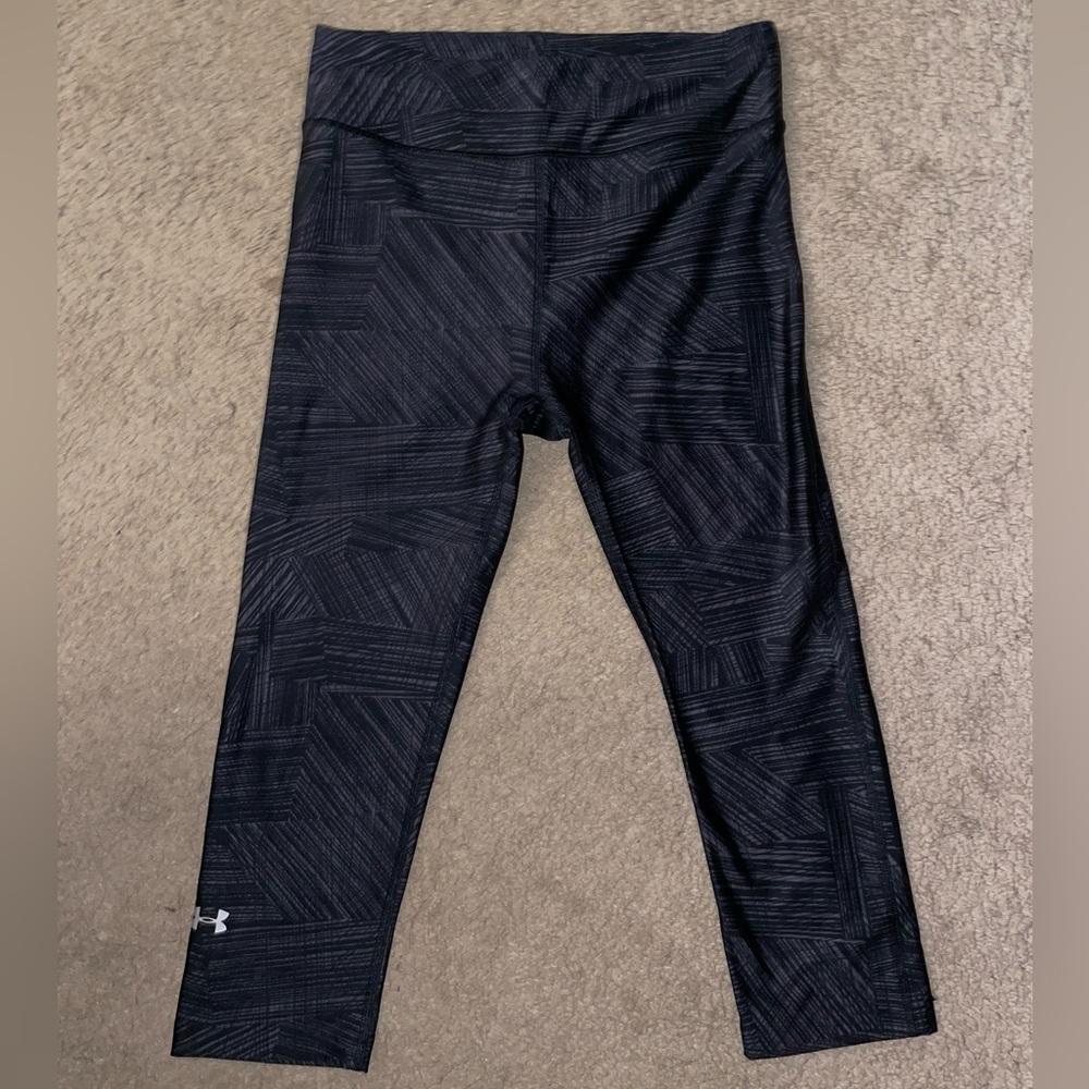 Under Armour compression leggings